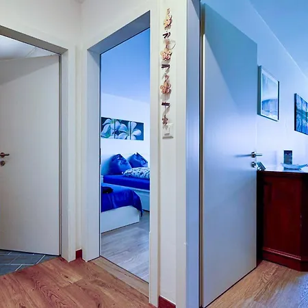 Zentrale In Mit Großem Balkon St. Moritz