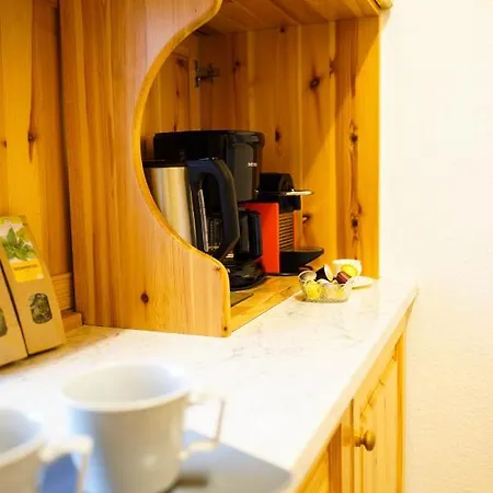 Zentrale In Mit Großem Balkon Apartment
